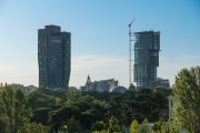 Blick auf ATTI Tower & Eyes of Tirana