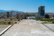 Lavdi Dëshmorëve të Kombit (Partisanendenkmal und Friedhof)