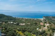 Blick auf Livadhi Beach
