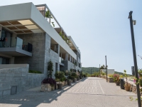 Apartments in Jale