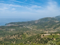 Blick auf Himare und Livadhi Beach