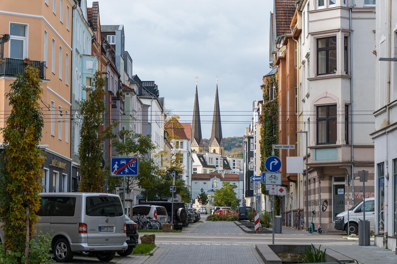 Ravensberger Straße, Blick auf Neustädter Marienkirche Ravensberger Straße, Blick auf Neustädter Marienkirche