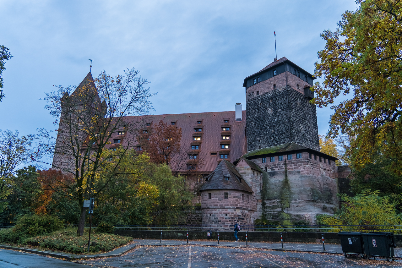 Fünfeckturm, Kaiserstallung Fünfeckturm, Kaiserstallung