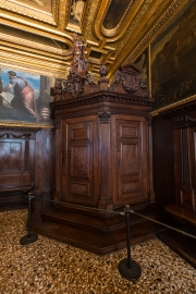 Sala della Bussola